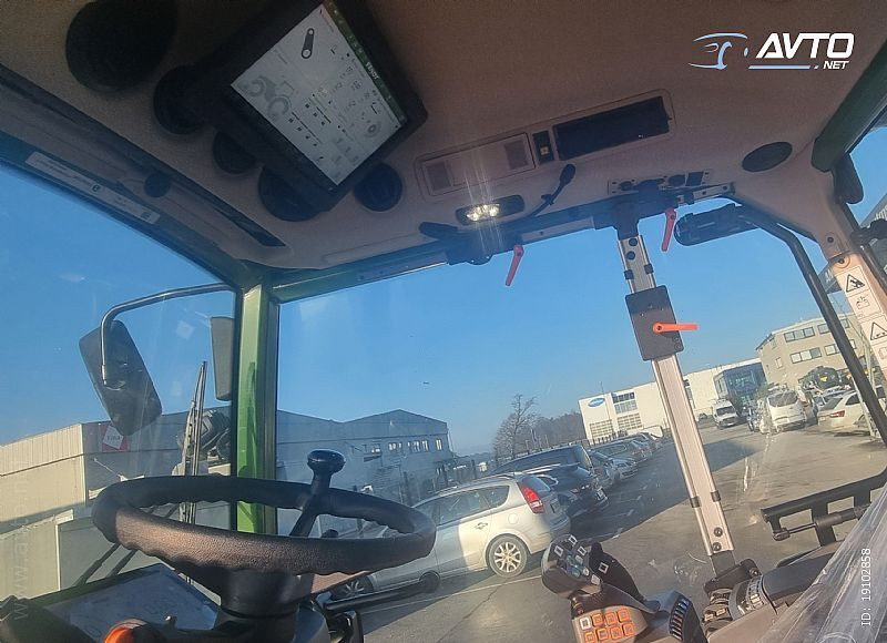 Fendt 211 P